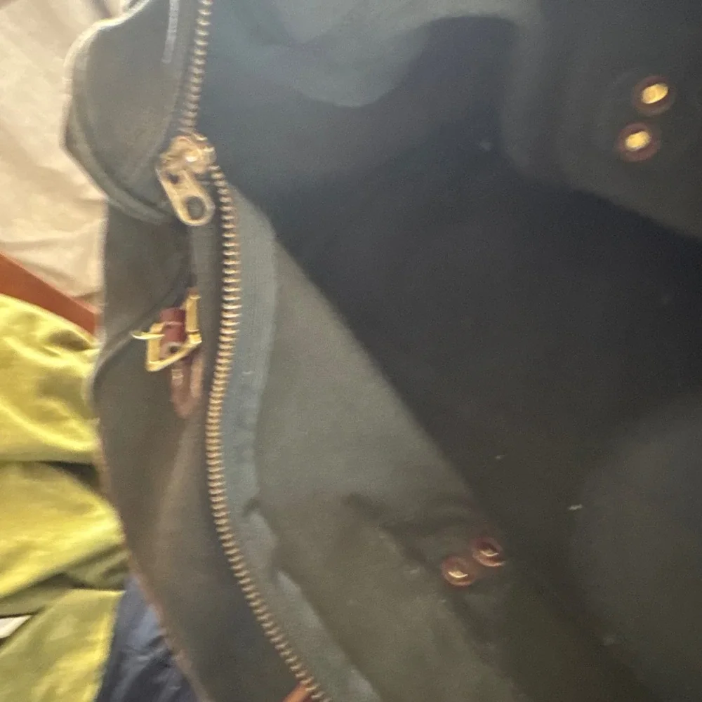 Vintage Travel Bag  Orvis Battenkill Green Canvas Leather Weekender Duffle Bag